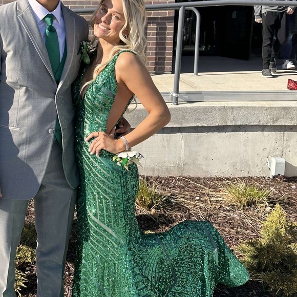 Jovani Green Prom Dress - Picture 1 of 3